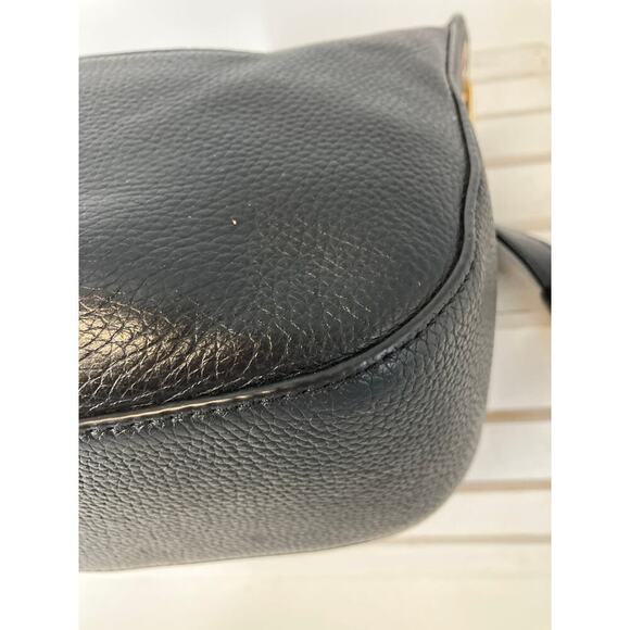 MICHAEL KORS, MEDIUM SIZE BLACK PEBBLED LEATHER CROSSBODY BAG - Picture 11 of 15